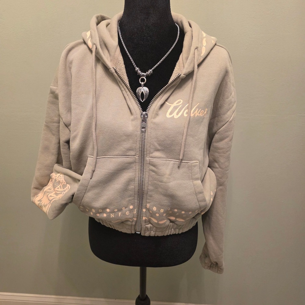 ]💎 RARE NWT Darc Sport Western Wolves Cropped Zip Up Chambers Hoodie Sz S